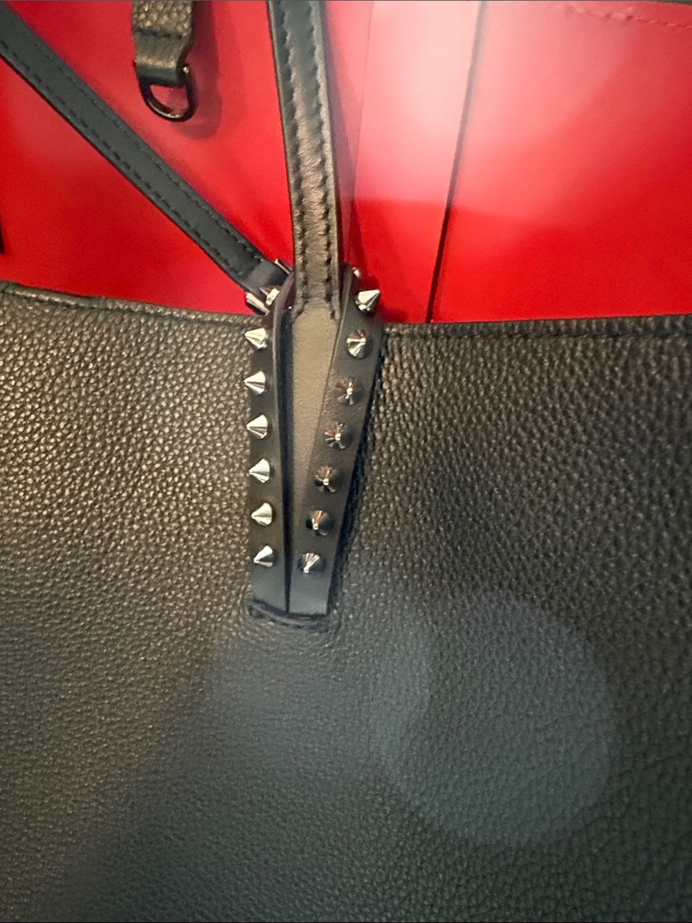 Christian Louboutin Black and Red Stud-Trim Tote Bag with Wrist Pouch. - Picture 5 of 6